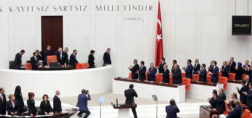 TBMM'de Cumhurbaşkanı Erdoğan'a saygısızlık