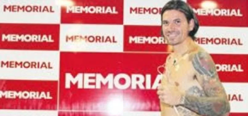 Ersan Adem Gülüm Antalya’ya imza attı