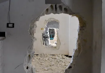 Terörirstler Afrin'i yakıp yıkmış