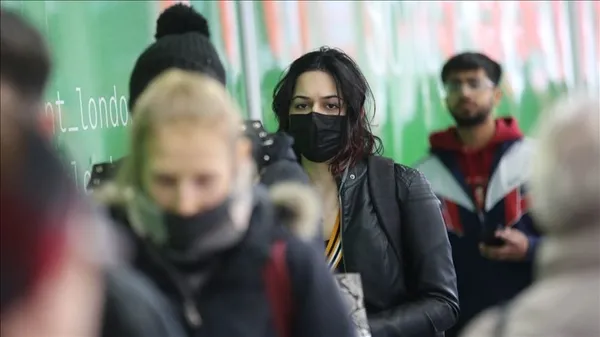 İngiltere’de corona virüsten ölümler artıyor! Eski MI6 Şefi John Sawers: Çin dünyadan bilgi gizledi sorumlu tutulmalı