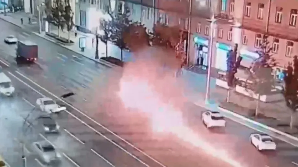 Trafikte dehşet anları! Alev topuna döndü