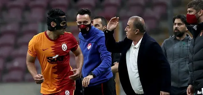 Galatasaray Teknik Direktörü Fatih Terim’den Ali Palabıyık ve Suat Arslanboğa’ya gönderme!