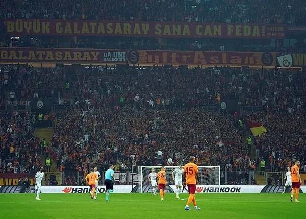 fatih-terim-derbi-sonrasi-ilk-kez-konustu-telafisi-yok-1637768582597.jpg Galatasaray Teknik Direktörü Fatih Terim derbi sonrası ilk kez konuştu: Telafisi yok! - 5