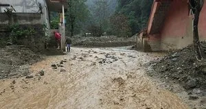 Rize bir kez daha sağanaklara teslim oldu