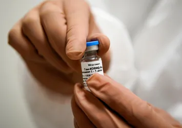Pfizer-Biontech aşısının alerjik reaksiyon raporu açıklandı! 15 dakikada ortaya çıkıyor...