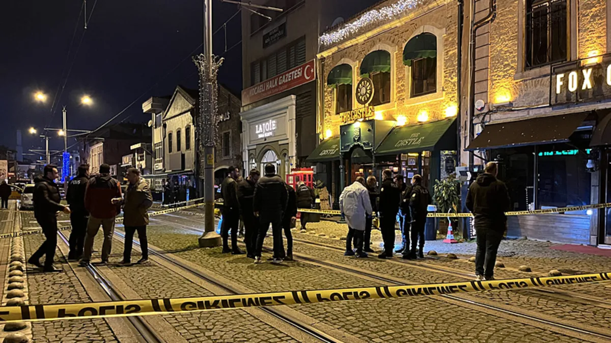 İzmit'te eğlence mekanına silahlı saldırı: 2 ölü 3 yaralı
