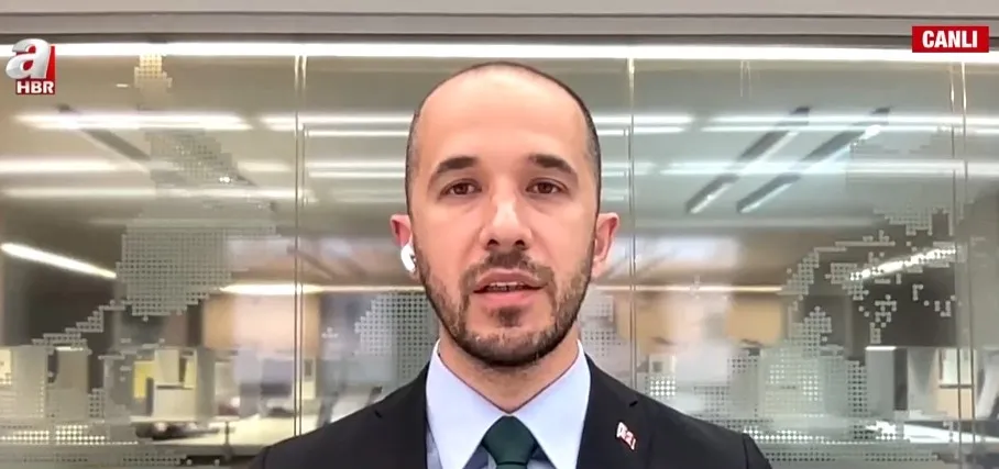 dunya-islamabada-kilitlendi-iranin-elindeki-uc-olumcul-kart-ne-1776788516171.jpg Uzman isim ABD-İran müzakeresinin detaylarını A Haber'de deşifre etti (Fotoğraf - ahaber.com.tr - ekran görüntüsü)