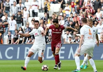 Beşiktaş, Medipol Başakşehir'e karşı zorlanıyor