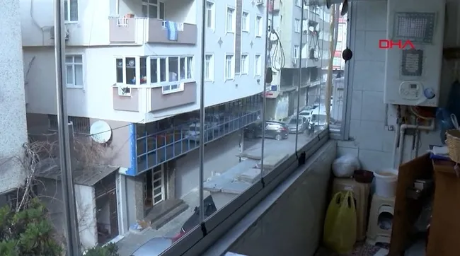 İstanbul’da yaşlı adamın balkonda sakladığı 180 bin liralık altınları çaldılar - 6