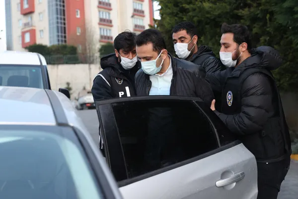 istanbul-merkezli-4-ilde-feto-operasyonu-1619158571607.jpg İstanbul merkezli 4 ilde FETÖ operasyonu - 5
