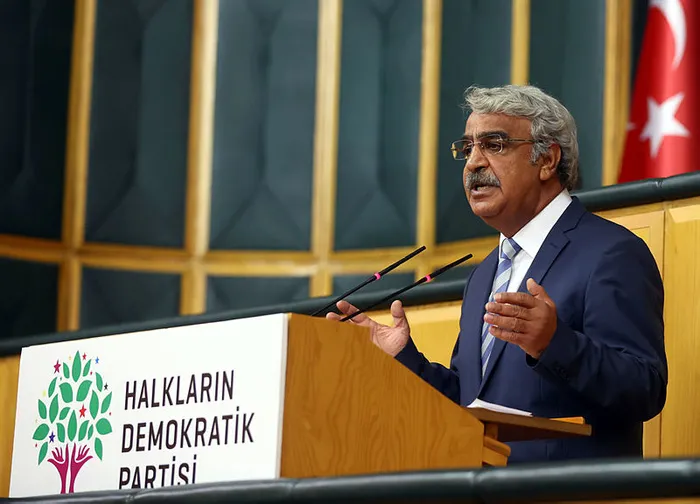 Son dakika: HDP’li Mithat Sancar’dan muhalefete çağrı: Ortak mücadele edelim