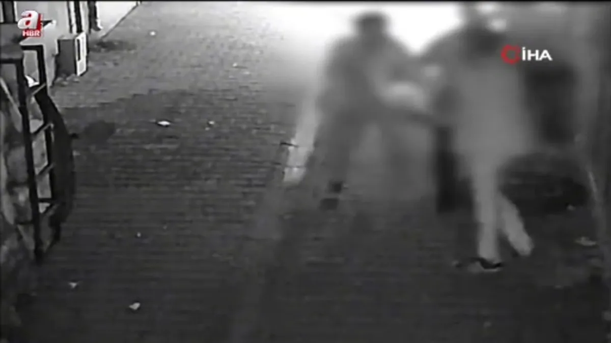 Sakarya’da döve döve bayılttılar araya giren kızları da darbettiler