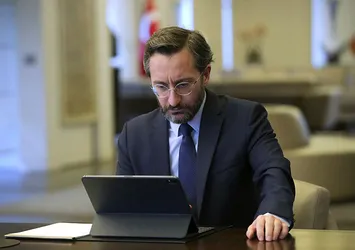 İletişim Başkanı Fahrettin Altun'dan koronavirüsle mücadele açıklaması