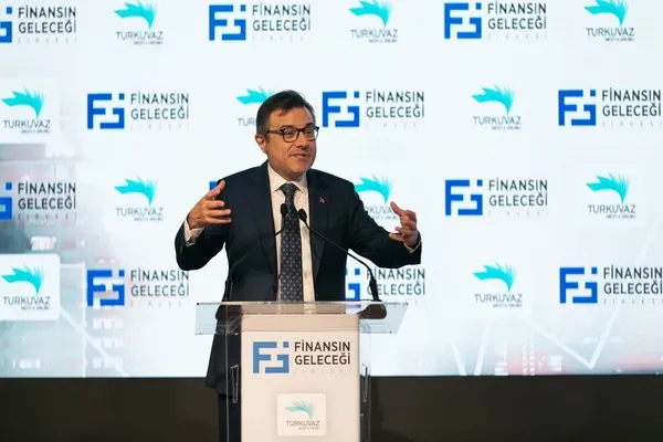 ekonominin-kalbi-turkuvaz-medyada-atiyor-finansin-gelecegi-masada-cevdet-yilmaz-mehmet-simsek-hafize-gaye-erka-1703245815243.jpeg Ekonominin kalbi Turkuvaz Medya'da attı! Finansın geleceği masada - 9