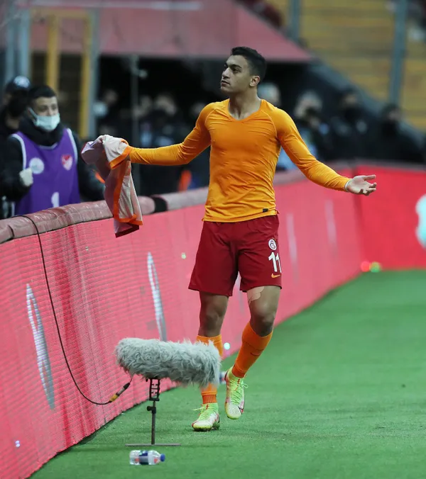 Galatasaray'ın golcüsü Mostafa Mohamed'in sınav skandalı! Yerine arkadaşı girmiş - 1