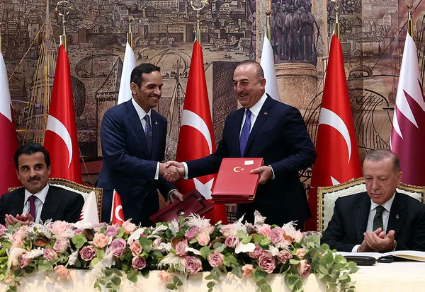 Başkan Erdoğan ile Katar Emiri Al Sani’den önemli görüşme! Türkiye ile Katar arasında 11 anlaşma