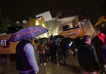 TOKİ 20 yılda neler yaptı? İşte ABD Fransa ve İspanya'nın mercek altına aldığı sistem! 81 ilde binlerce konut yapılıyor | Deprem vergileri nasıl kullanıldı?