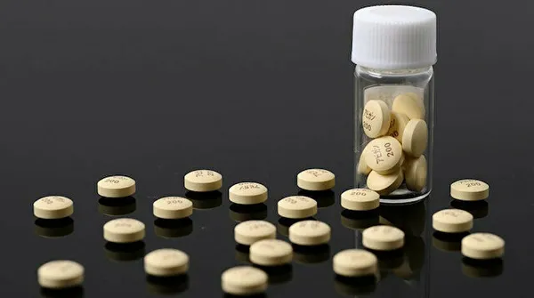 1633110050282.jpg Koronavirüse karşı hap müjdesi! Ölüm riskini yüzde 50 düşürüyor! Merck firmasının geliştirdiği hap ile koronavirüs bitecek mi? - 1