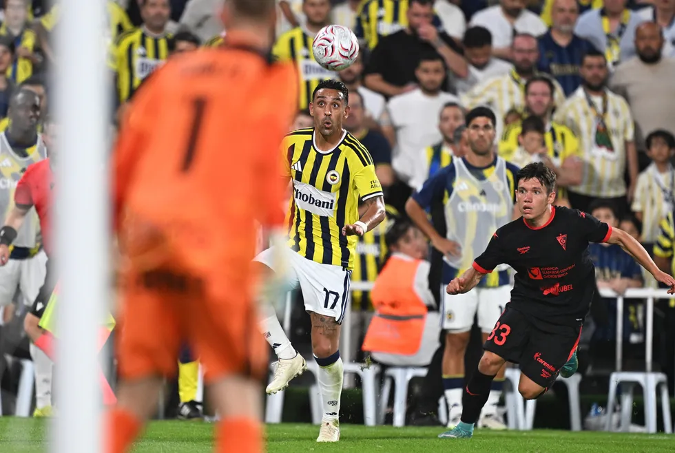 kanarya-rovans-oncesi-avantaji-kapti-mac-sonucu-fenerbahce-1-0-gornik-zabrze-1784663947531.jpg Kanarya rövanş öncesi avantajı kaptı! Maç sonucu: Fenerbahçe 1-0 Gornik Zabrze - 1