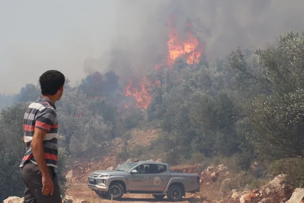 Son dakika: Antalya Kaş'ta makilik yangını - 4