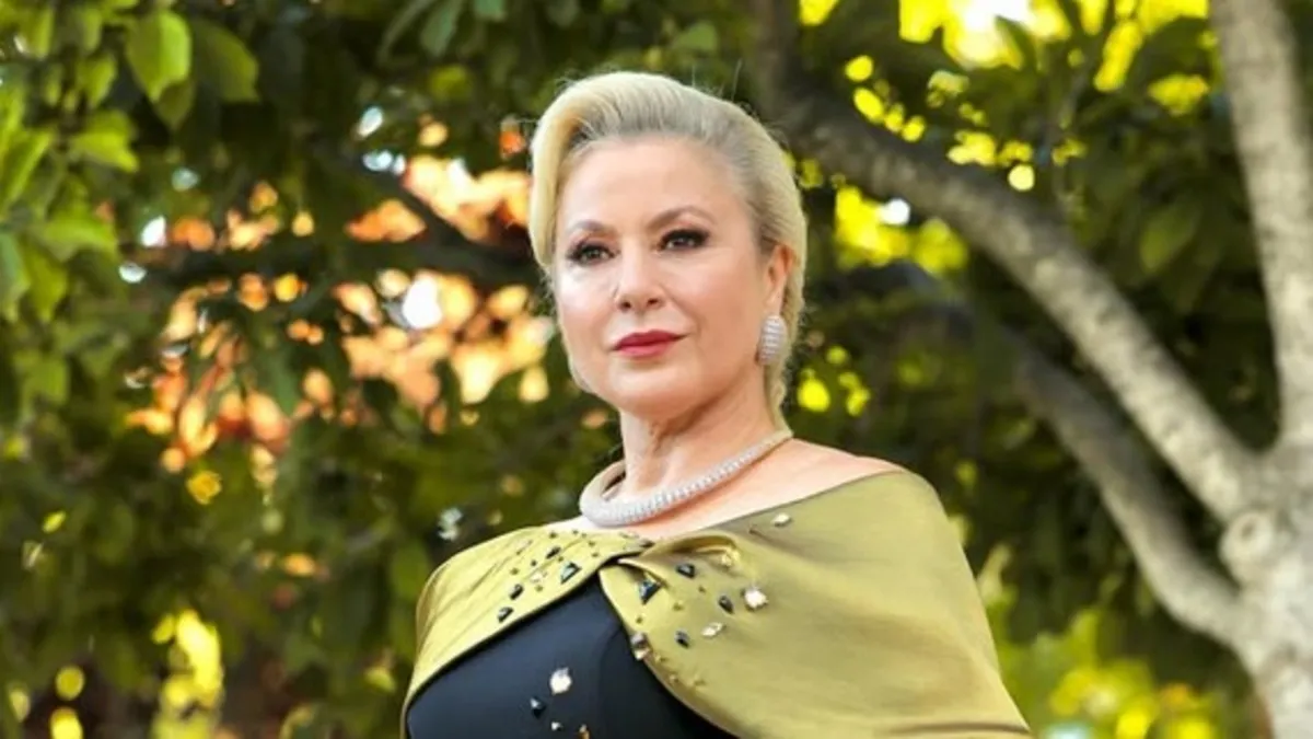 Gözleri KaraDeniz'in Nermin'i Yonca Şahinbaş'ın 10 yıllık eşi EDHO'nun yıldızı çıktı