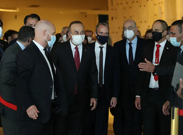Son dakika: KKTC Cumhurbaşkanı Ersin Tatar'dan Kıbrıs'ta kalıcı çözüm önerisi - 3