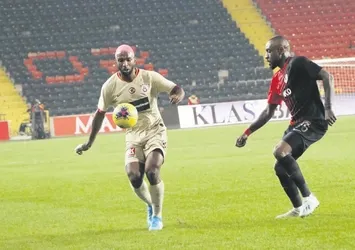 Babel’den Nouma’ya cevap!