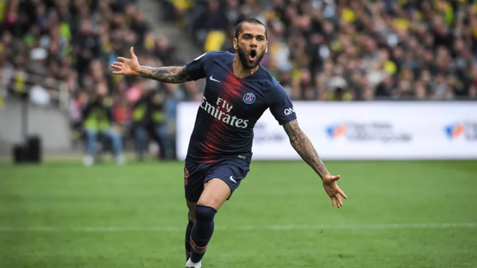 Fenerbahçe'nin Dani Alves aşkı