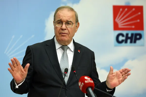 chpli-faik-oztrak-sinir-otesi-operasyondan-siyaset-devsirdi-1669042061553.jpg CHP'li Faik Öztrak sınır ötesi operasyondan 'siyaset' devşirdi: Yine 'PKK' diyemedi iktidarı hedef aldı - 4