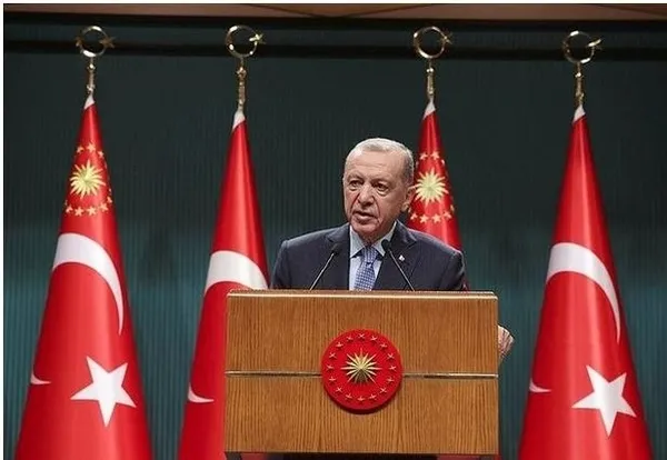 28 Şubat zihniyeti yeniden üredi! Yaşlı adamdan başörtülü kadınlara taciz: Bu kadarına ne gerek var?