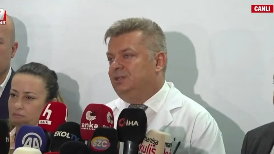 Ferdi Zeyrek’in sağlık durumu ile ilgili flaş açıklama: İç organlarında hasar var