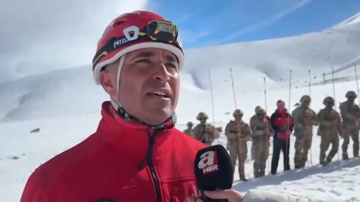 Van'da nefes kesen çığ tatbikatı A Haber'de: JAK timleri ve komandolar teyakkuzda