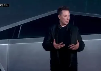 Tesla yeni otomobilini tanıttı! İşte ilk görüntüler ve adı