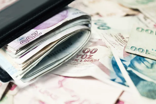 Emekliye seyyanen zam var mı? Emekli bayram ikramiyesi ne kadar olacak 2022? Emekli ikramiyeleri ne zaman hesaplara yatacak? - 1