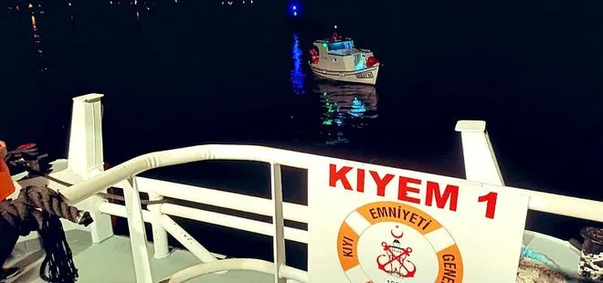 Çanakkale Boğazı’nda arızalanan tekne KEGM ekiplerince kurtarıldı