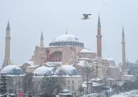 Bakanlık ve MGM uyardı: 12 ilde sarı kodlu alarm! İstanbul'da kar yağışı başladı 