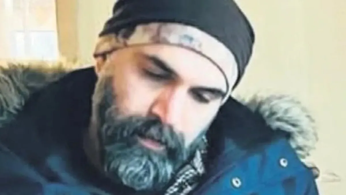 Ünlü karikatüristten eski sevgilisine tehdit: Kapındaki düşmanım