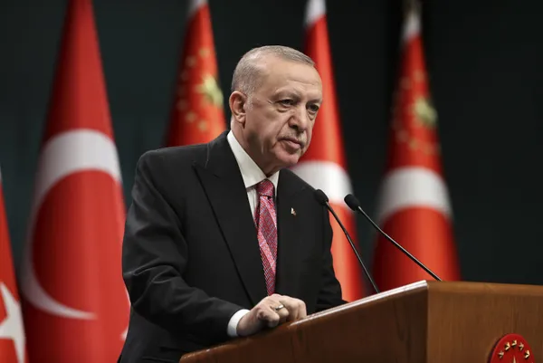 1670753955717.jpg EYT ve asgari ücret için gözler Kabine'de! Başkan Recep Tayyip Erdoğan açıklayacak | Başörtüsü düzenlemesi, enflasyon ve kara harekatı masada - 5