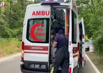 2 otomobil çarpıştı: 1'i çocuk 6 yaralı