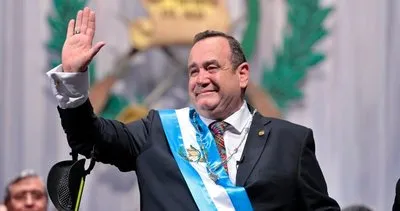 Guatemala Cumhurbaşkanı Alejandro Giammattei'ye silahlı saldırı düzenlendi