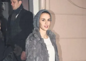 Ayşe Hatun Önal ve Ahu Yağtu pişti oldu