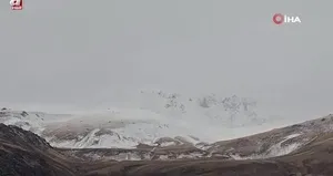 Süphan Dağı beyaza büründü