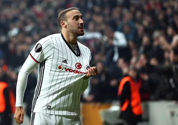 Leverkusen Cenk'in peşinde