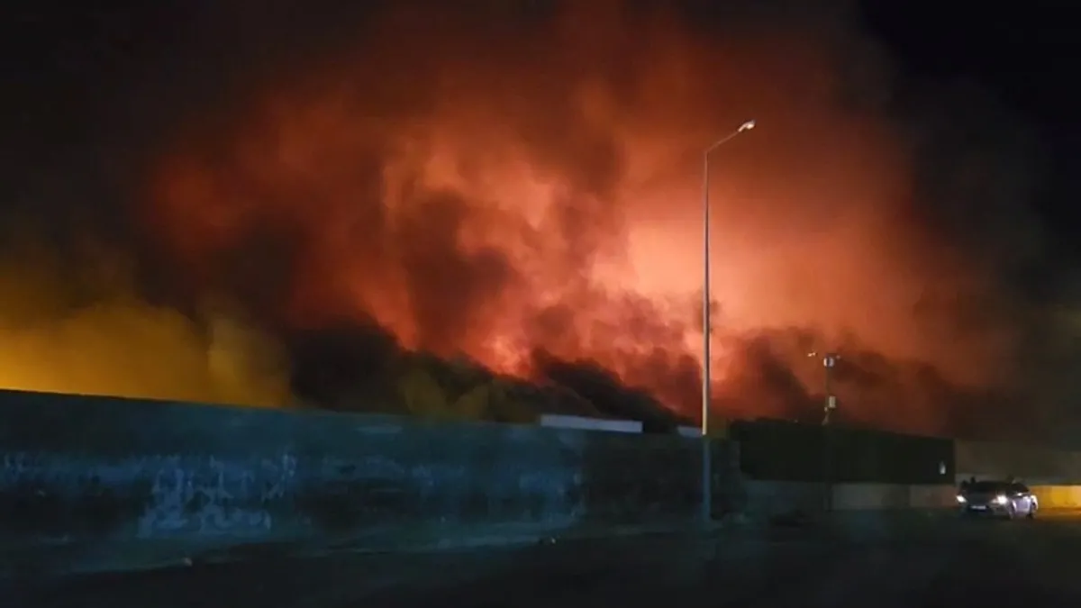 Osmaniye'de piliç kesimhanesinde korkutan yangın!