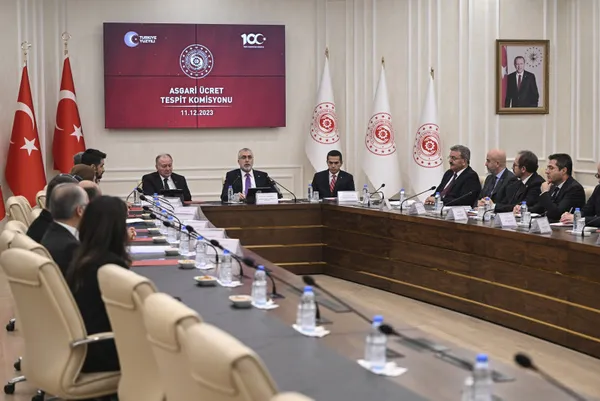 Asgari ücret ne kadar olacak? Milyonların gözü ikinci toplantıda | Asgari ücrete 5 formül tek zam - 3