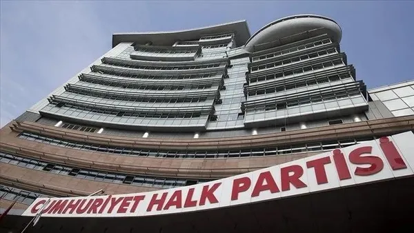 1707277798628.jpeg CHP’nin kalelerinde “pasta” bölüşülemiyor! İstifalar, protestolar... - 5