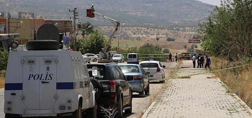 Diyarbakır'da terör saldırısı: 3 polis yaralı