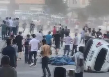 Mardin'de freni patlayan kamyon kıraathaneye girdi! Çok sayıda can kaybı ve yaralı var