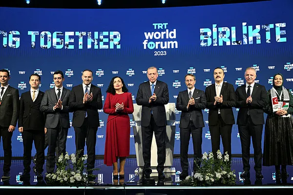 baskan-recep-tayyip-erdogandan-trt-world-forum-etkinliginde-carpici-sozler-gazzede-adil-bir-barisin-kaybedeni-1702047253614.jpg Başkan Recep Tayyip Erdoğan'dan TRT World Forum etkinliğinde çarpıcı sözler: Gazze'de adil bir barışın kaybedeni olmaz - 11