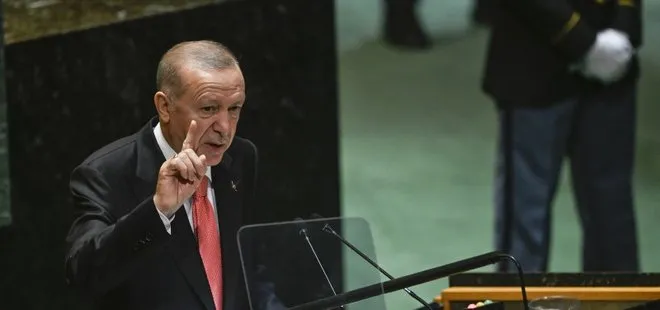Başkan Erdoğan BM’ye damgasını vurdu! Tarihe geçen İsrail ve ABD çıkışı dünya medyasında